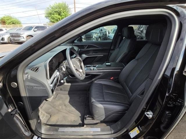 Used 2025 Cadillac Lyriq Sport image 3