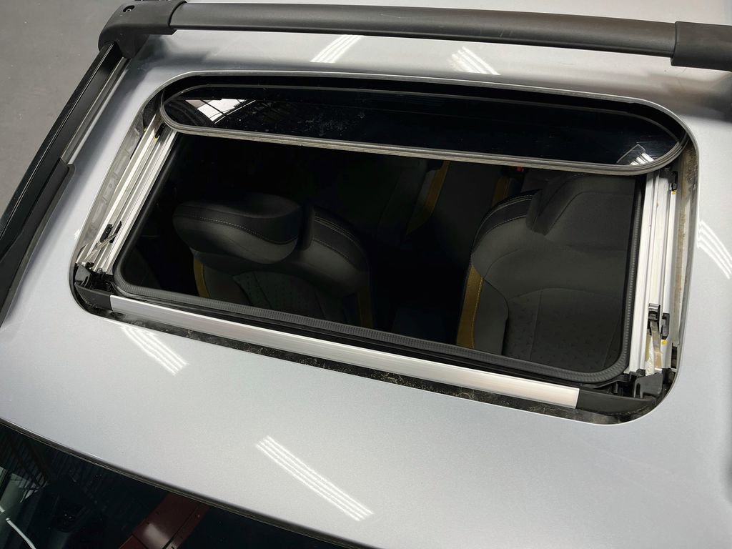 Used 2025 Subaru Crosstrek 2.5i Sport w/ Crosstrek Mirror Package AWD/4WD image 21