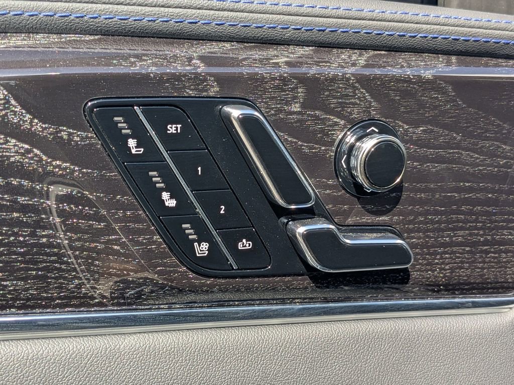 New 2026 Cadillac Escalade IQ Luxury 1 image 22