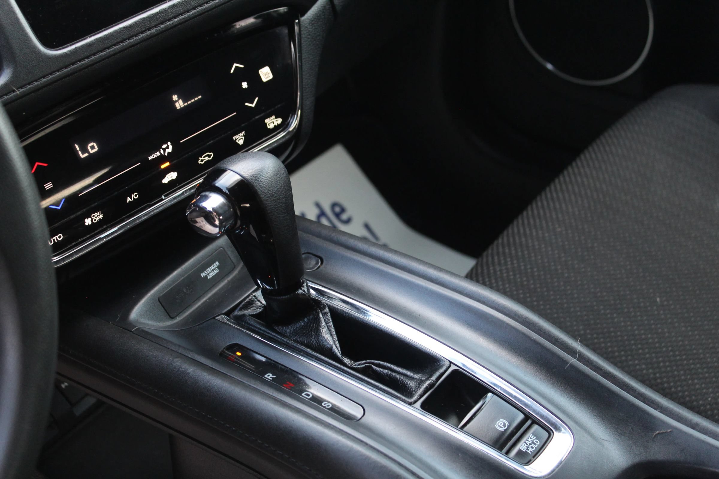 Used 2018 Honda HR-V EX image 22