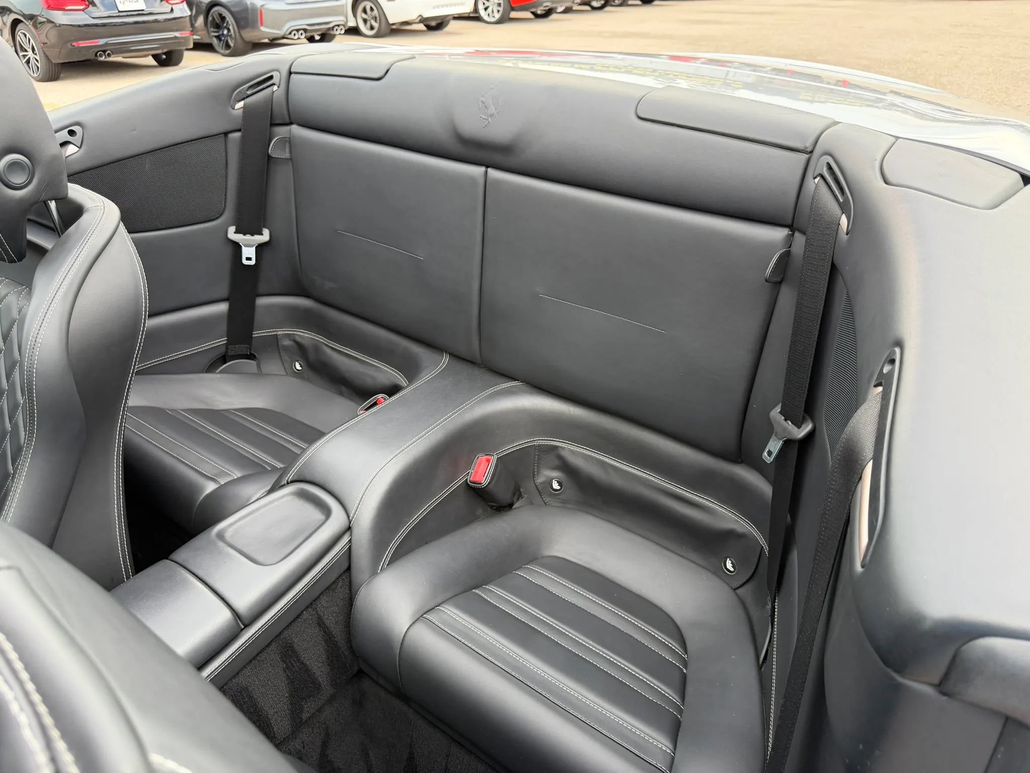 Used 2010 Ferrari California RWD image 25