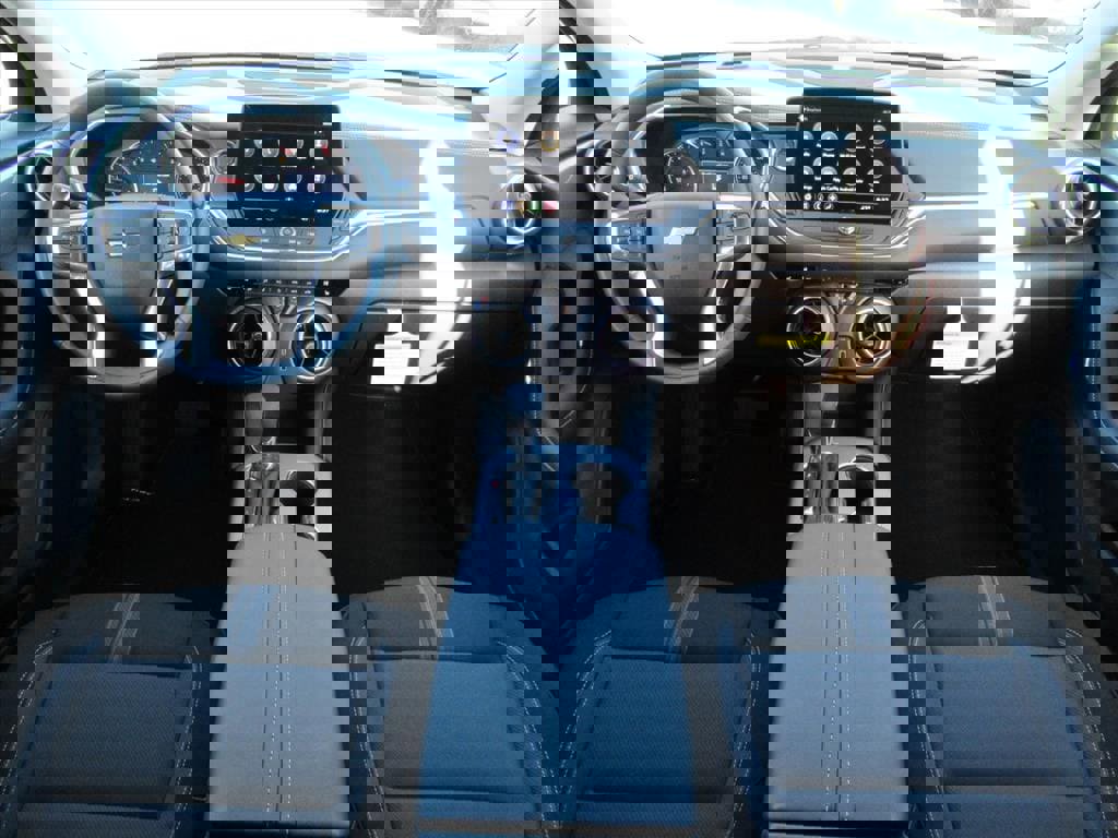 New 2025 Chevrolet Blazer LT image 10