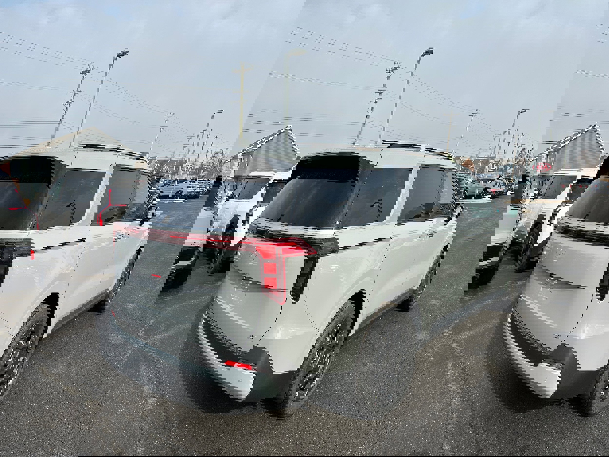 New 2026 Kia Carnival EX image 5