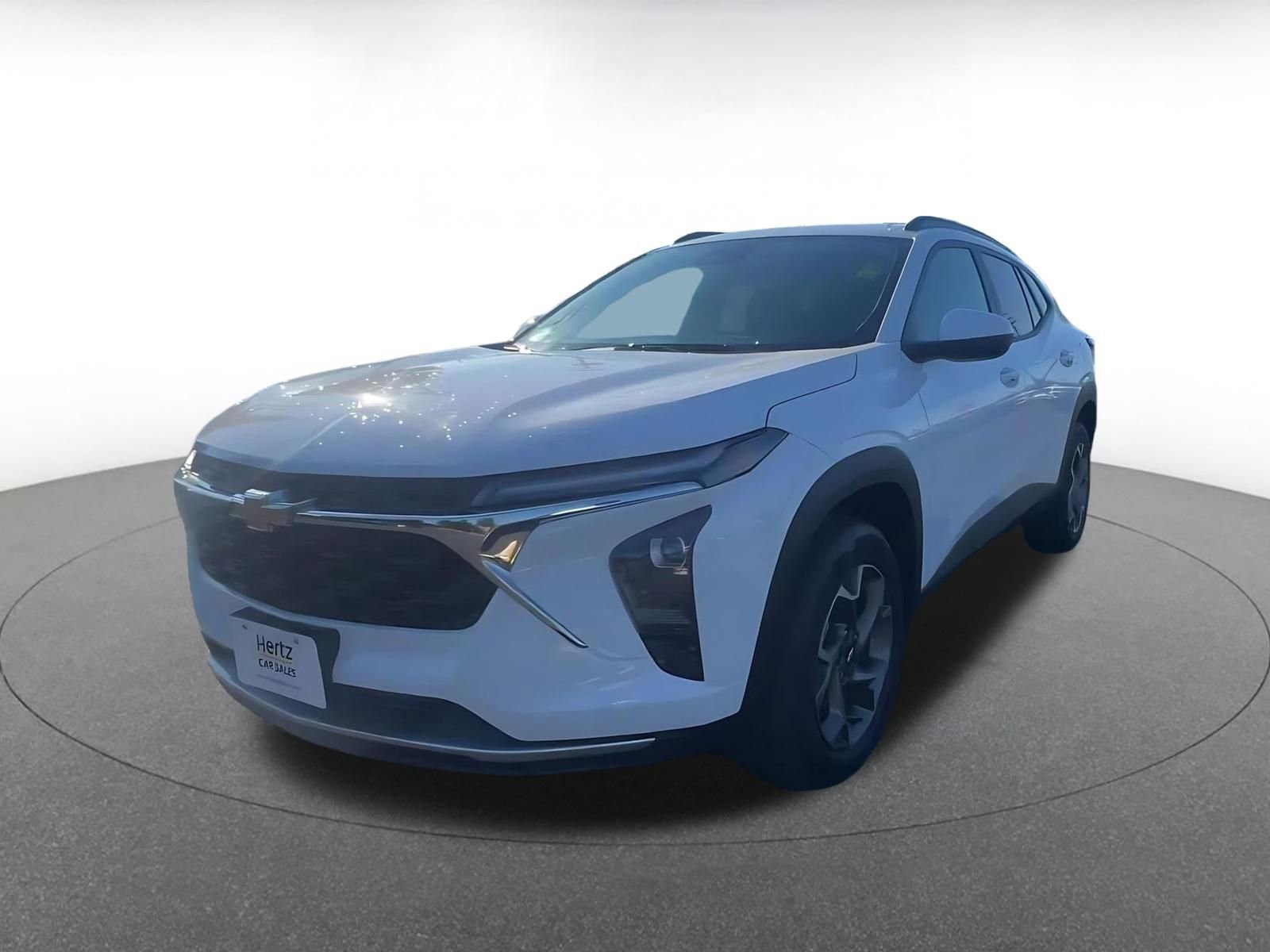 Used 2025 Chevrolet Trax LT image 7