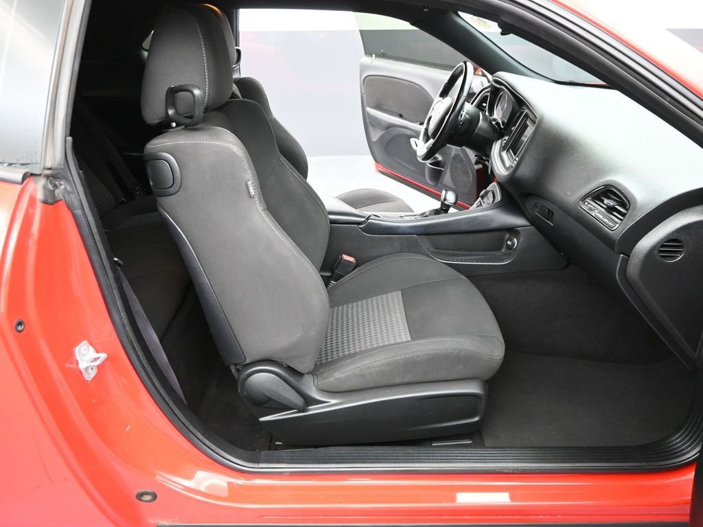 Used 2022 Dodge Challenger GT image 24
