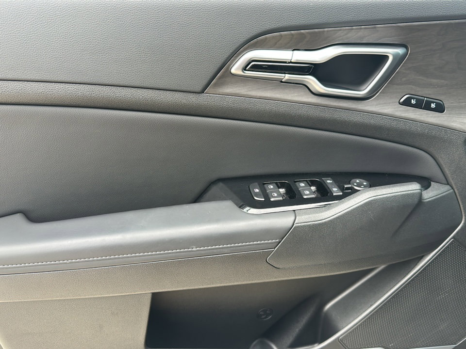 Used 2025 Kia Sportage X-Pro Prestige image 17