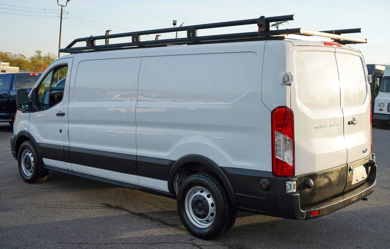 Used 2020 Ford Transit 250 Low Roof w/ Upfitter Package RWD image 3