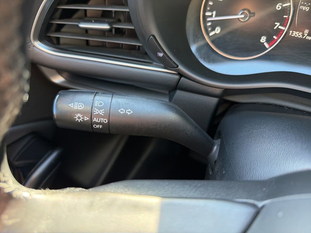 Used 2024 MAZDA MAZDA3 s FWD image 28