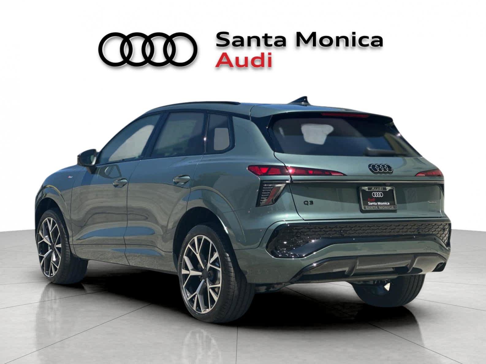New 2026 Audi Q3 quattro 2.0T AWD/4WD image 4
