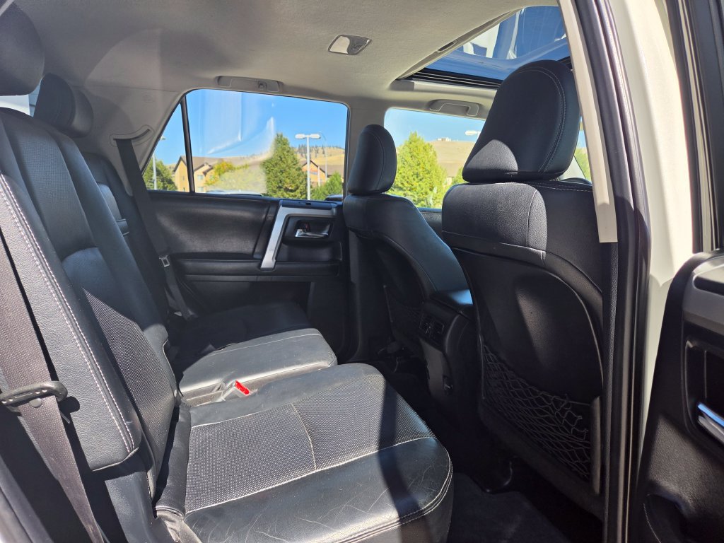 Used 2014 Toyota 4Runner Limited AWD/4WD image 23