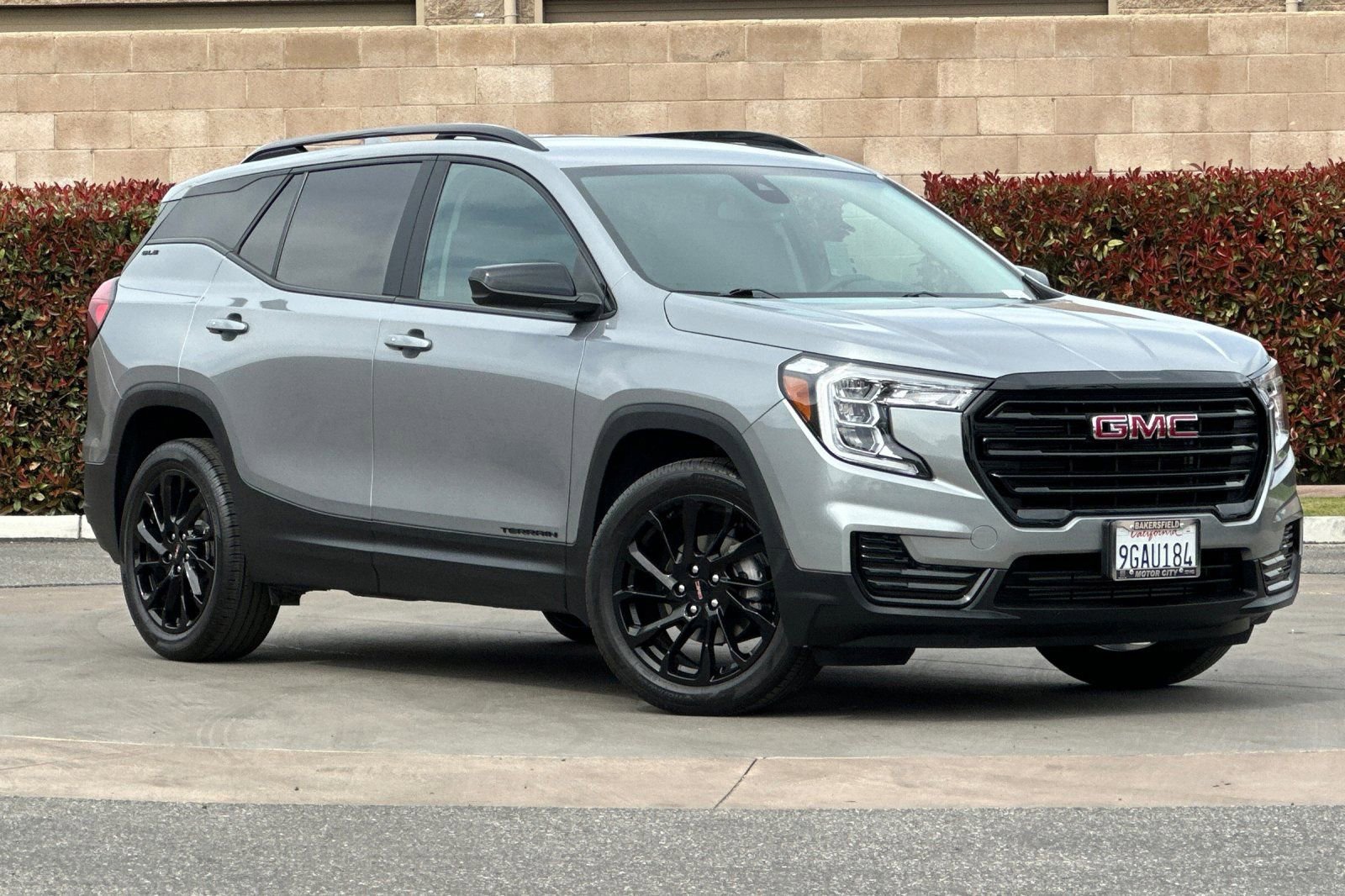 Certified 2023 GMC Terrain SLE w/ Driver Convenience Package video 2