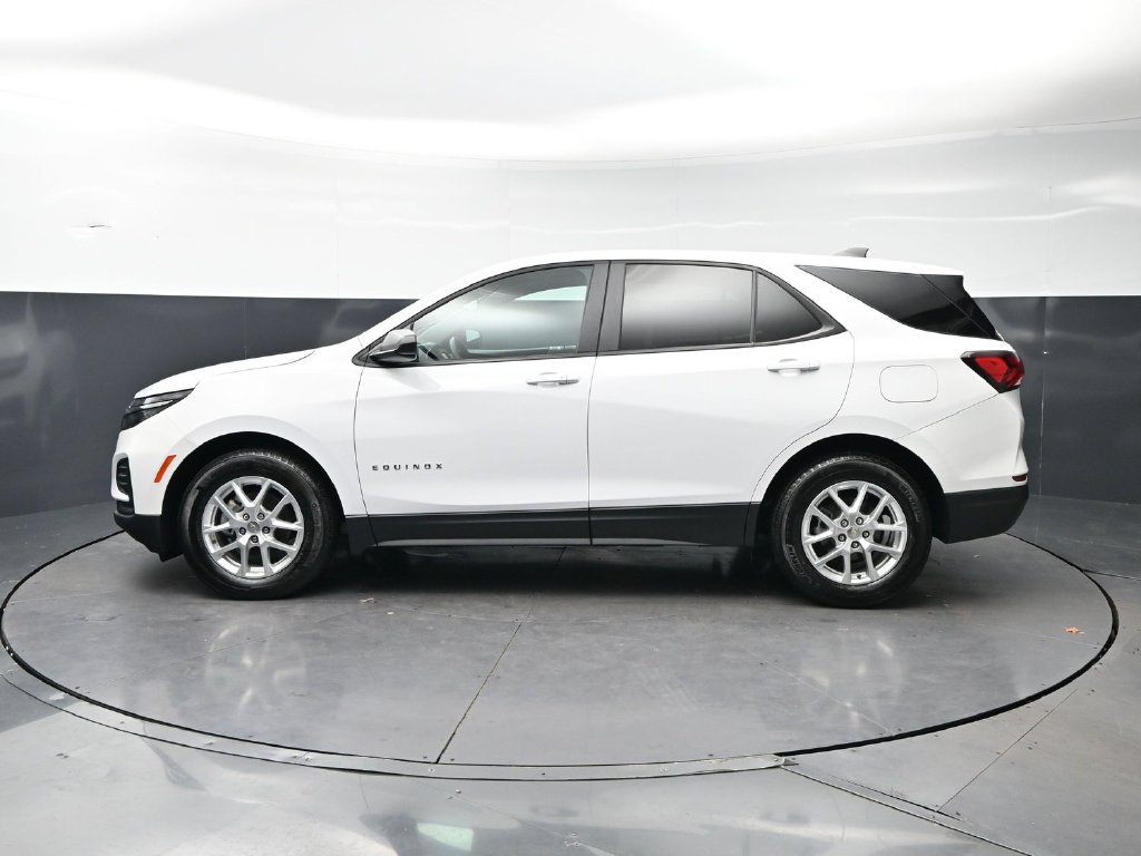 Used 2024 Chevrolet Equinox LS w/ LS Convenience Package FWD image 7