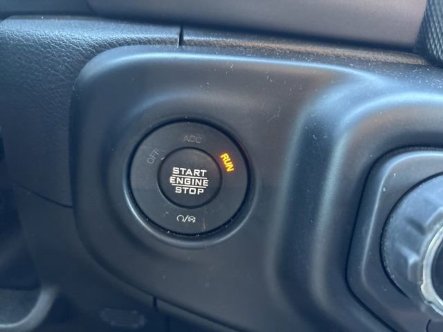 Used 2022 Jeep Wrangler Unlimited Sport image 22