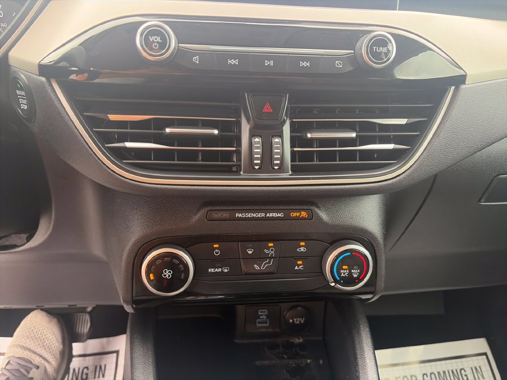 Used 2022 Ford Escape SE AWD/4WD image 18