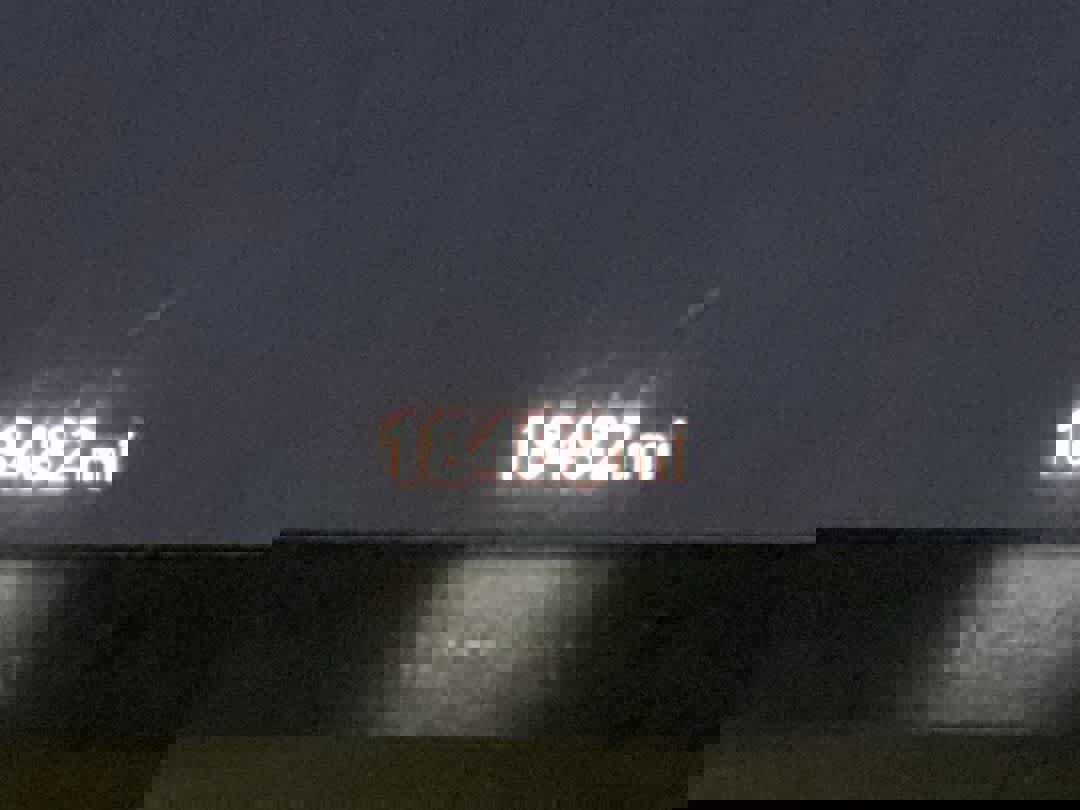 Used 2024 Toyota Tacoma TRD Off-Road image 18