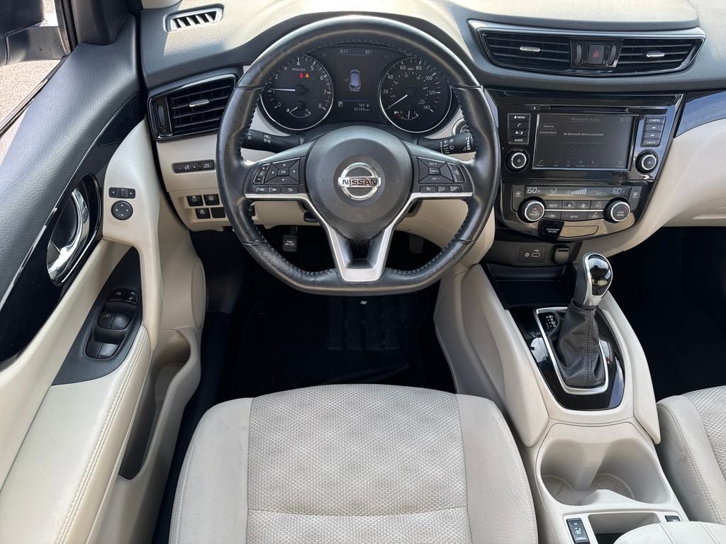 Used 2022 Nissan Rogue Sport SV FWD image 14