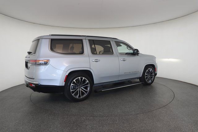 Used 2023 Jeep Grand Wagoneer Series III image 19