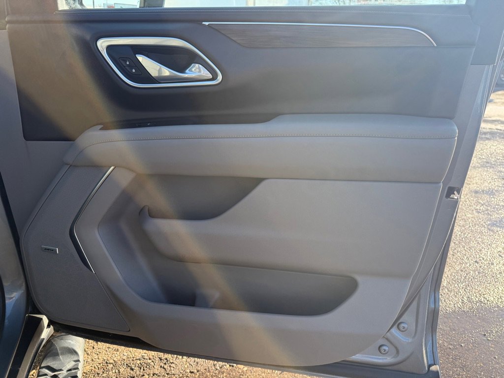 Used 2021 Chevrolet Tahoe Z71 w/ Z71 Signature Package image 41