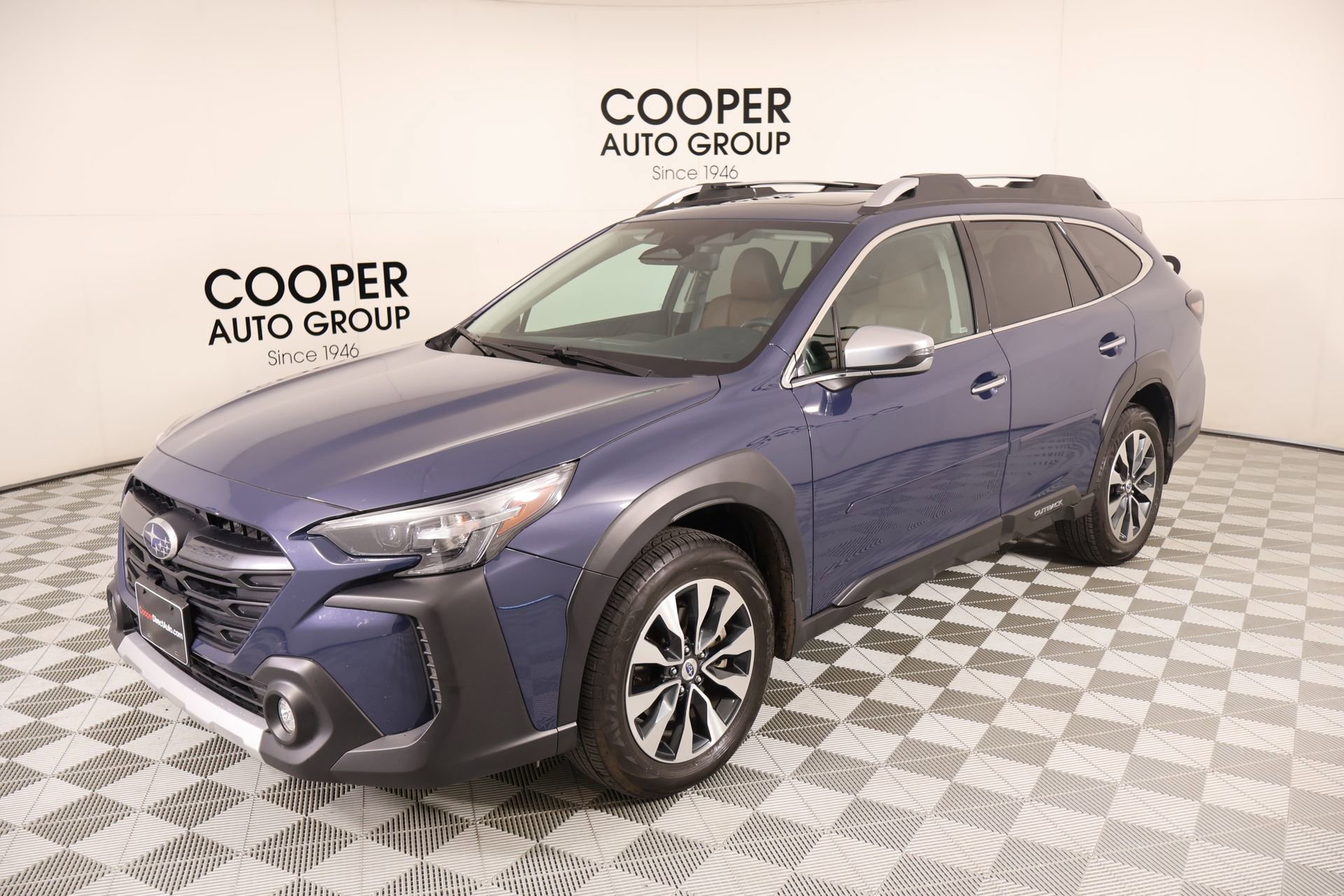 Used 2024 Subaru Outback Touring XT AWD/4WD image 10