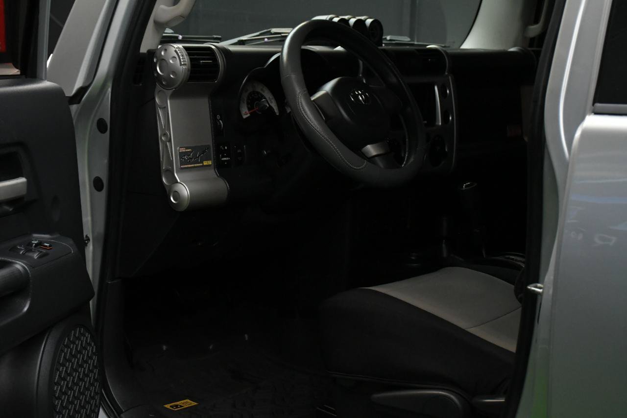 Used 2008 Toyota FJ Cruiser 4WD w/ Convenience Pkg image 20