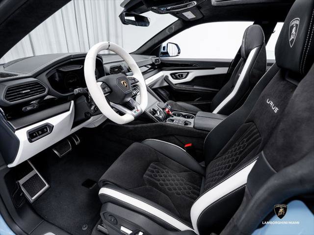 Used 2024 Lamborghini Urus S AWD/4WD image 46