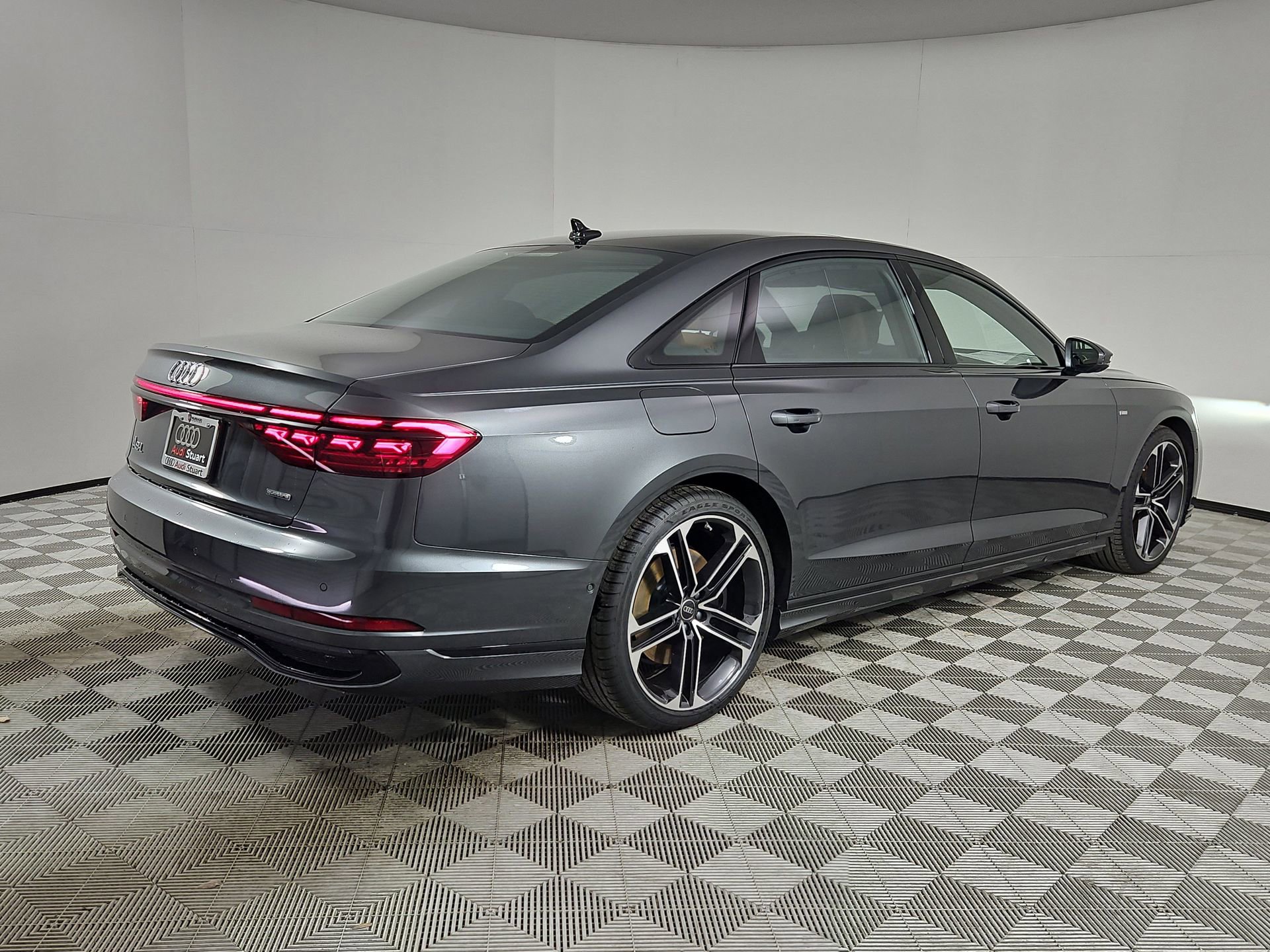 New 2026 Audi A8 L 3.0T image 7