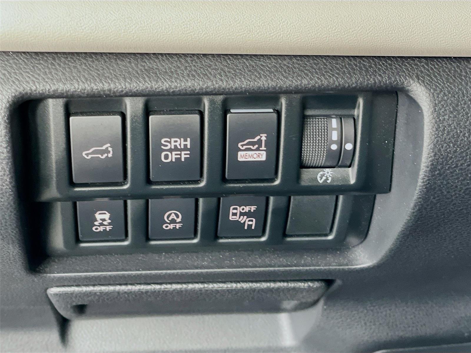 Certified 2023 Subaru Forester Limited AWD/4WD image 14