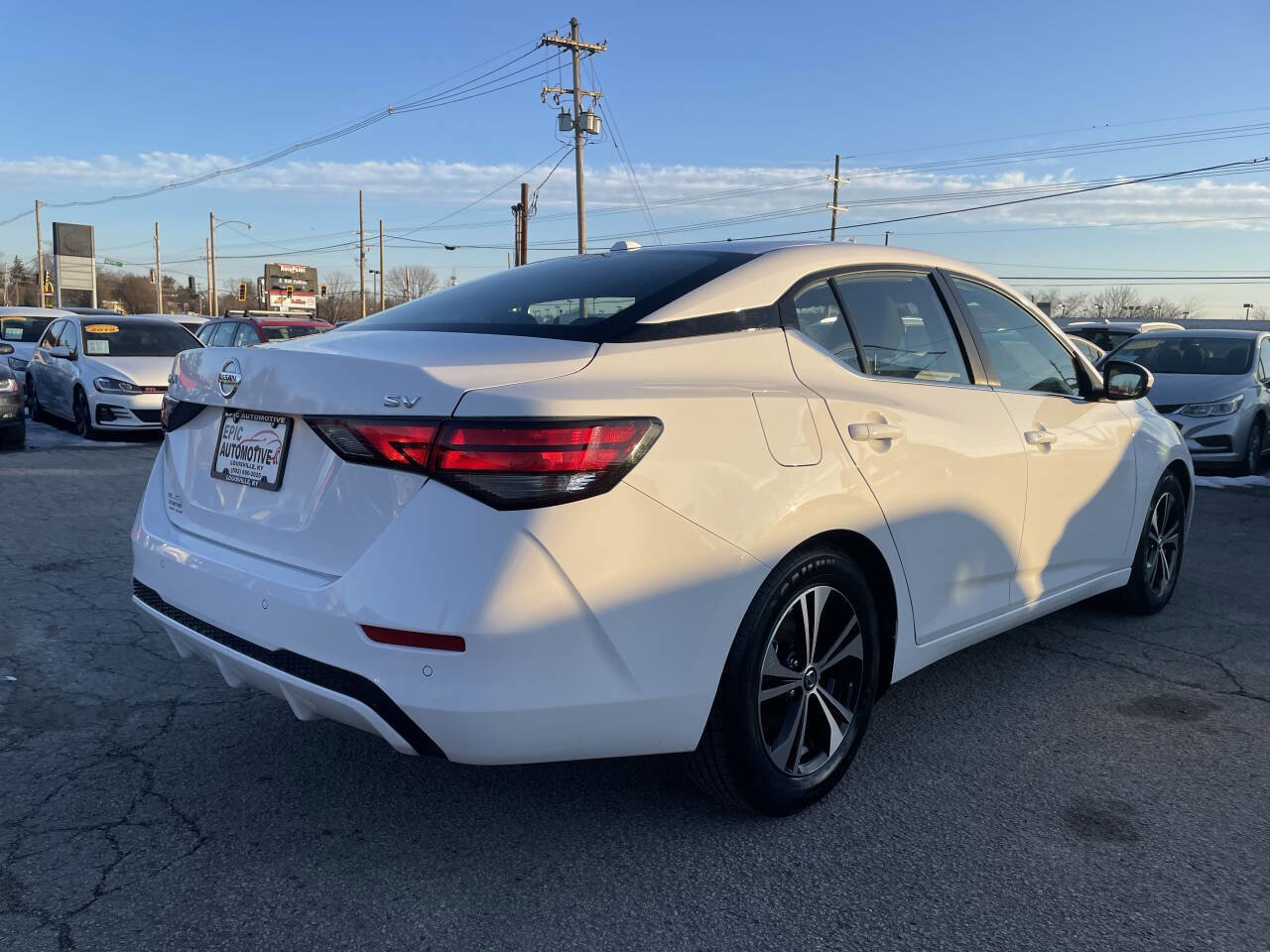 Used 2023 Nissan Sentra SV FWD image 6