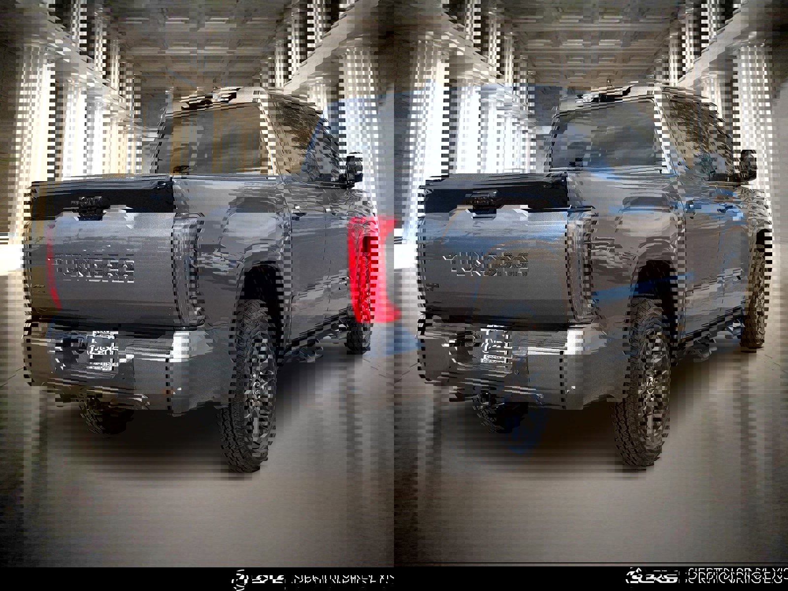 Used 2023 Toyota Tundra Platinum image 4