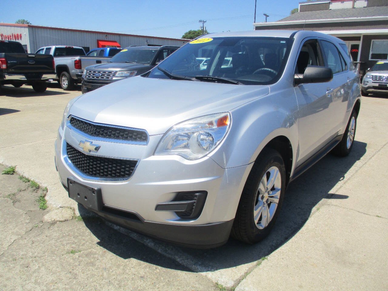 Used 2012 Chevrolet Equinox LS AWD/4WD image 2