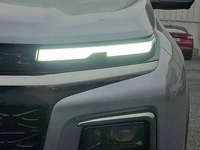 Used 2025 Chevrolet Traverse Z71 w/ Driver Confidence Package image 12