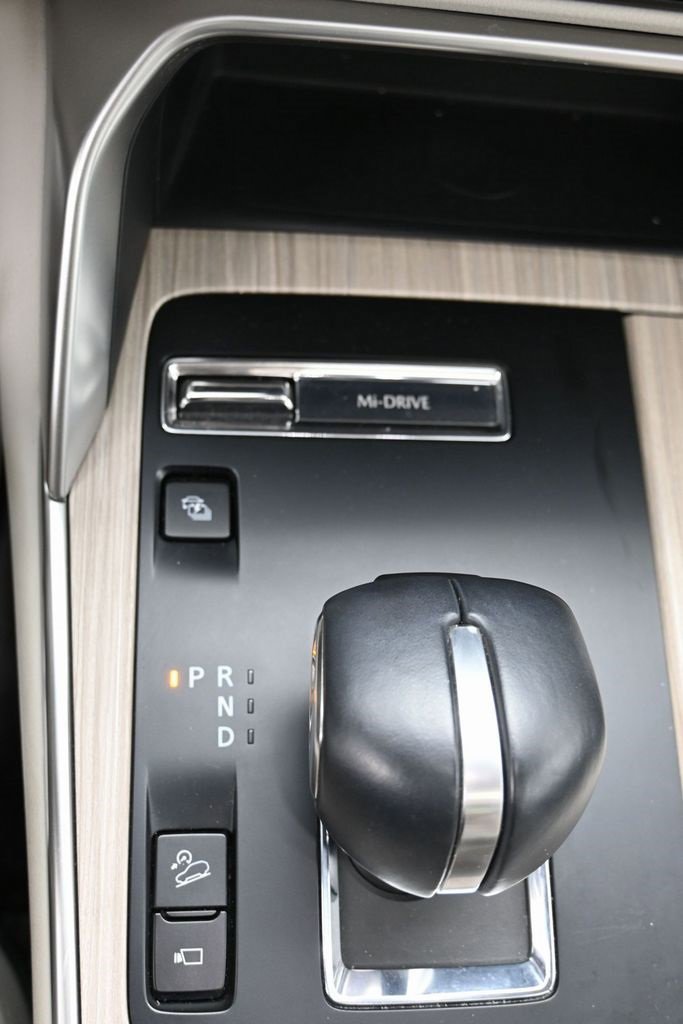 Used 2024 MAZDA CX-90 Plug-In Hybrid w/ Premium Plus image 30