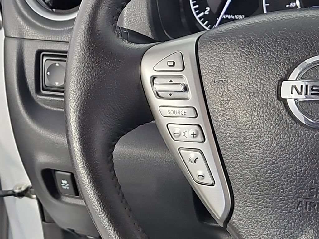 Used 2016 Nissan Versa Note SV FWD image 28