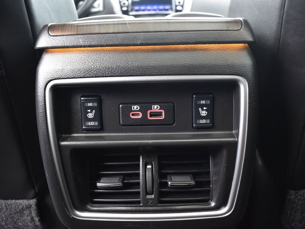 Used 2023 Nissan Murano Platinum image 18