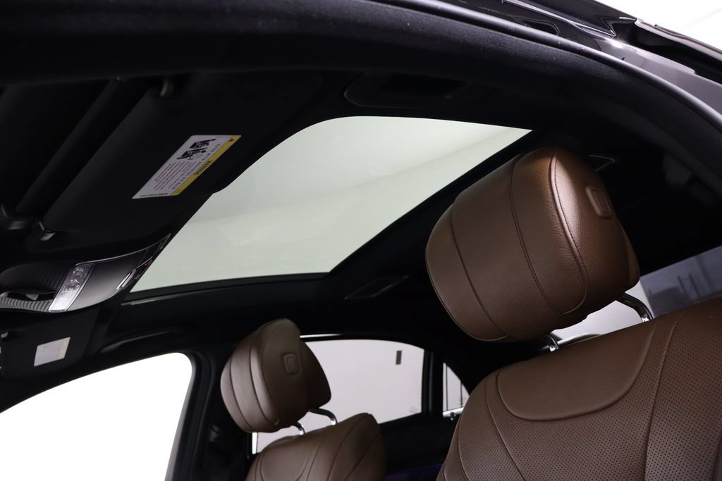 Used 2018 Mercedes-Benz S 450 Sedan image 23