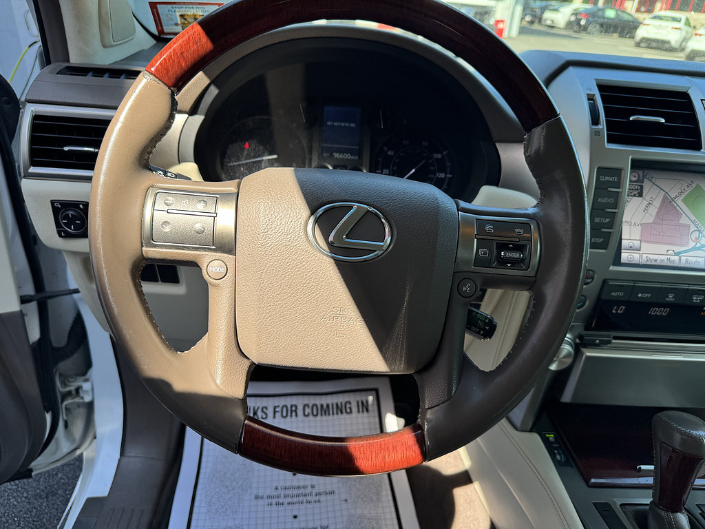 Used 2013 Lexus GX 460 w/ Comfort Plus Pkg AWD/4WD image 17