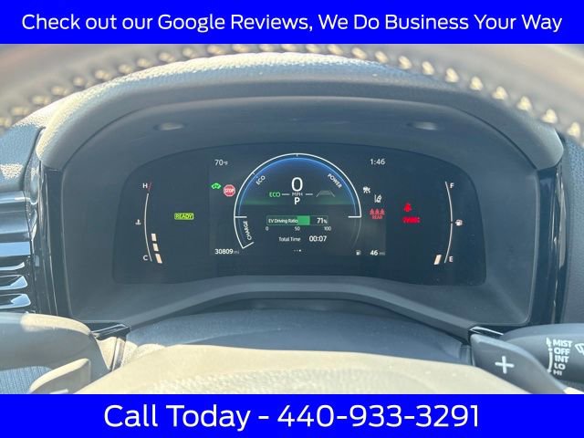 Used 2025 Toyota Camry SE image 17