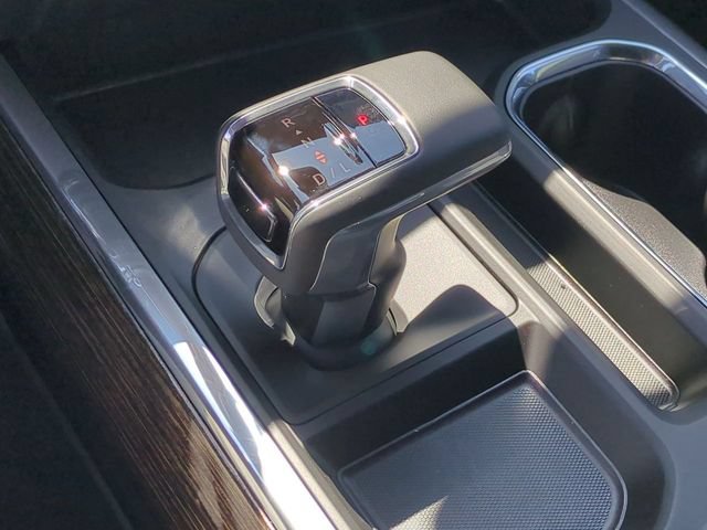 New 2026 GMC Sierra 1500 Elevation w/ LPO, Elevation Black Package AWD/4WD image 16