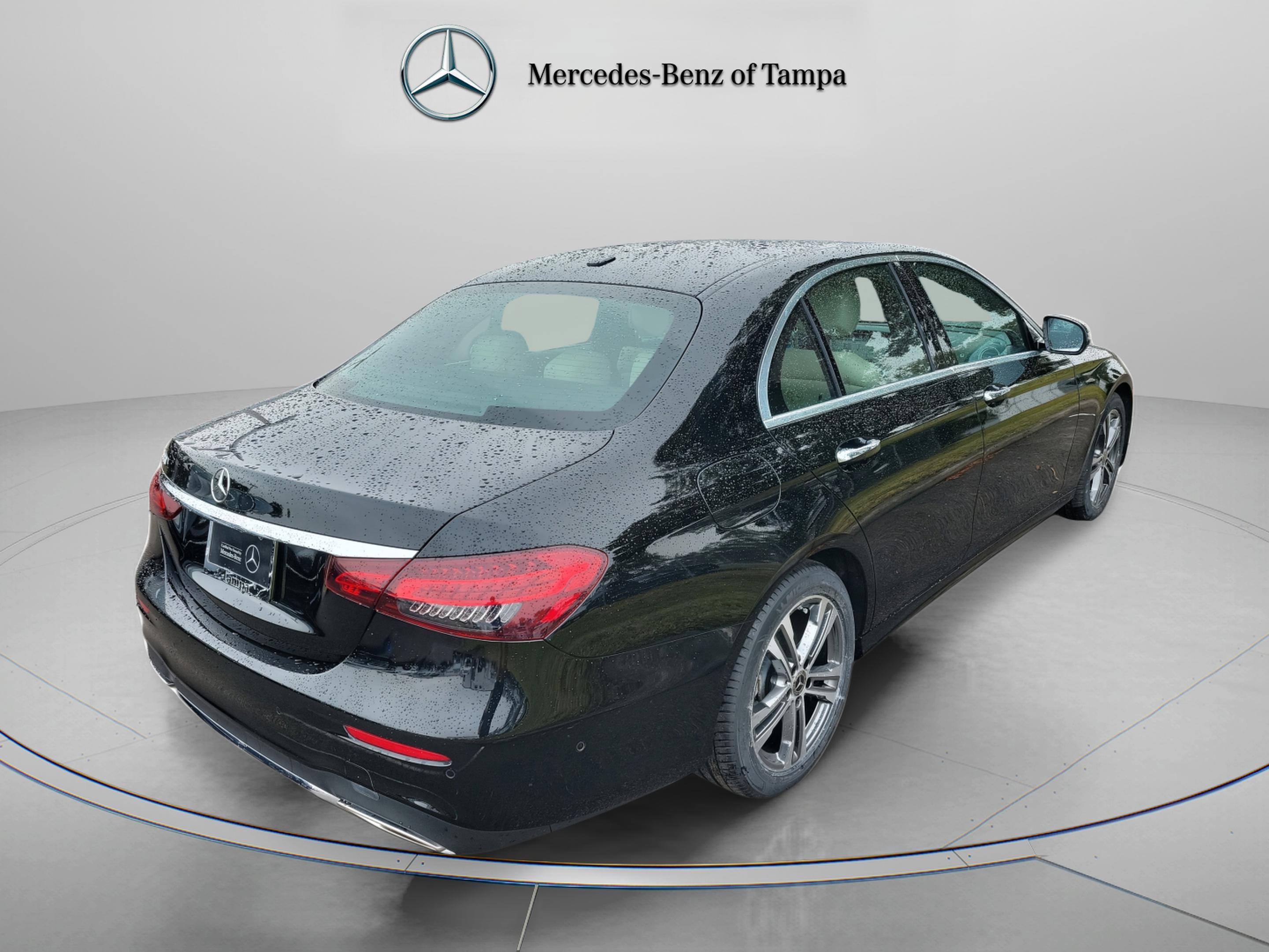 Certified 2022 Mercedes-Benz E 350 Sedan image 3