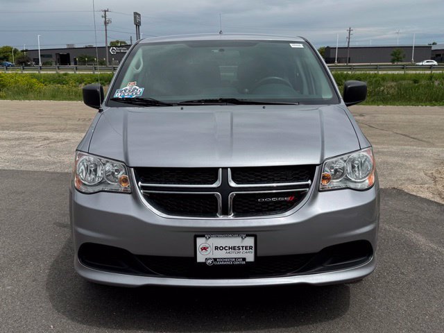Used 2018 Dodge Grand Caravan SE FWD image 30