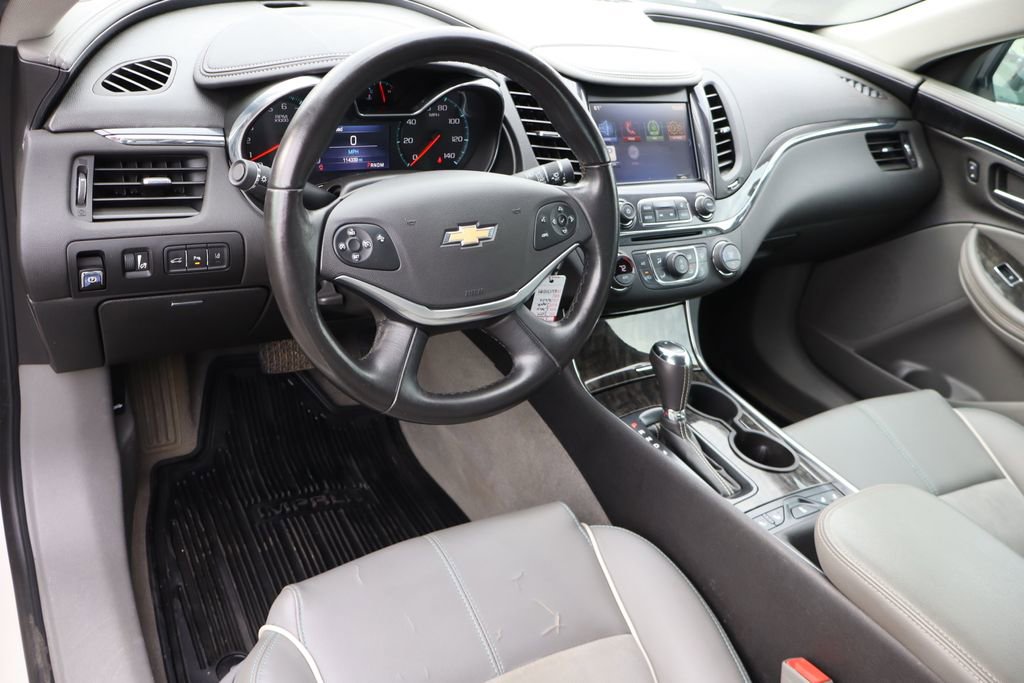 Used 2014 Chevrolet Impala LT w/ Premium Seating Package image 5