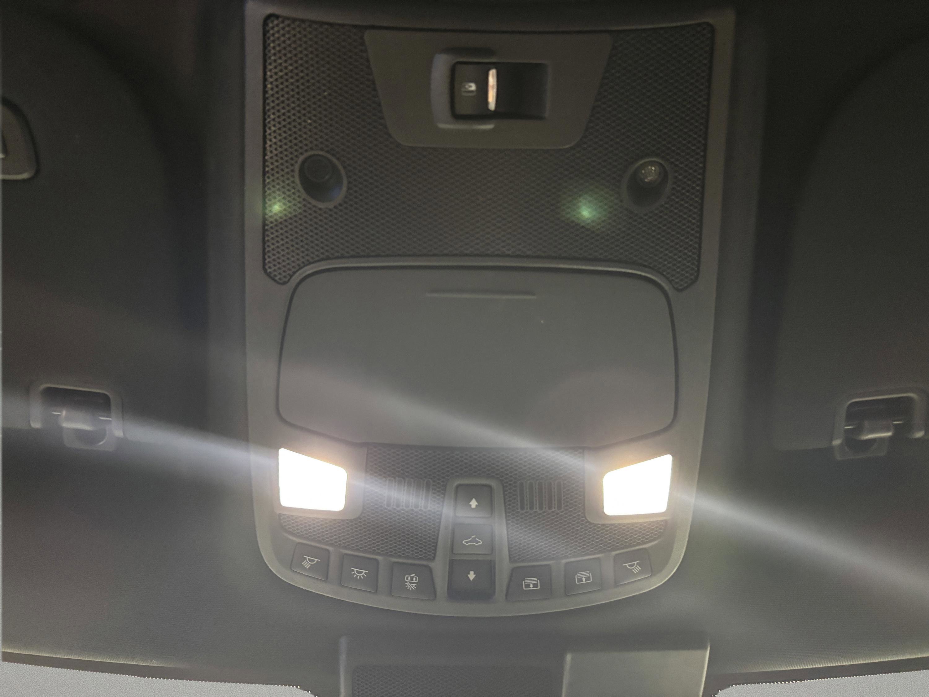 Used 2018 Ford F150 Platinum w/ Equipment Group 701A Luxury image 22