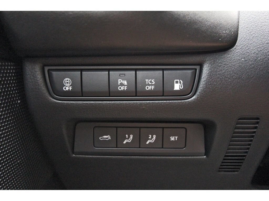 Certified 2026 MAZDA CX-50 AWD 2.5 Hybrid w/ Weather Package image 19