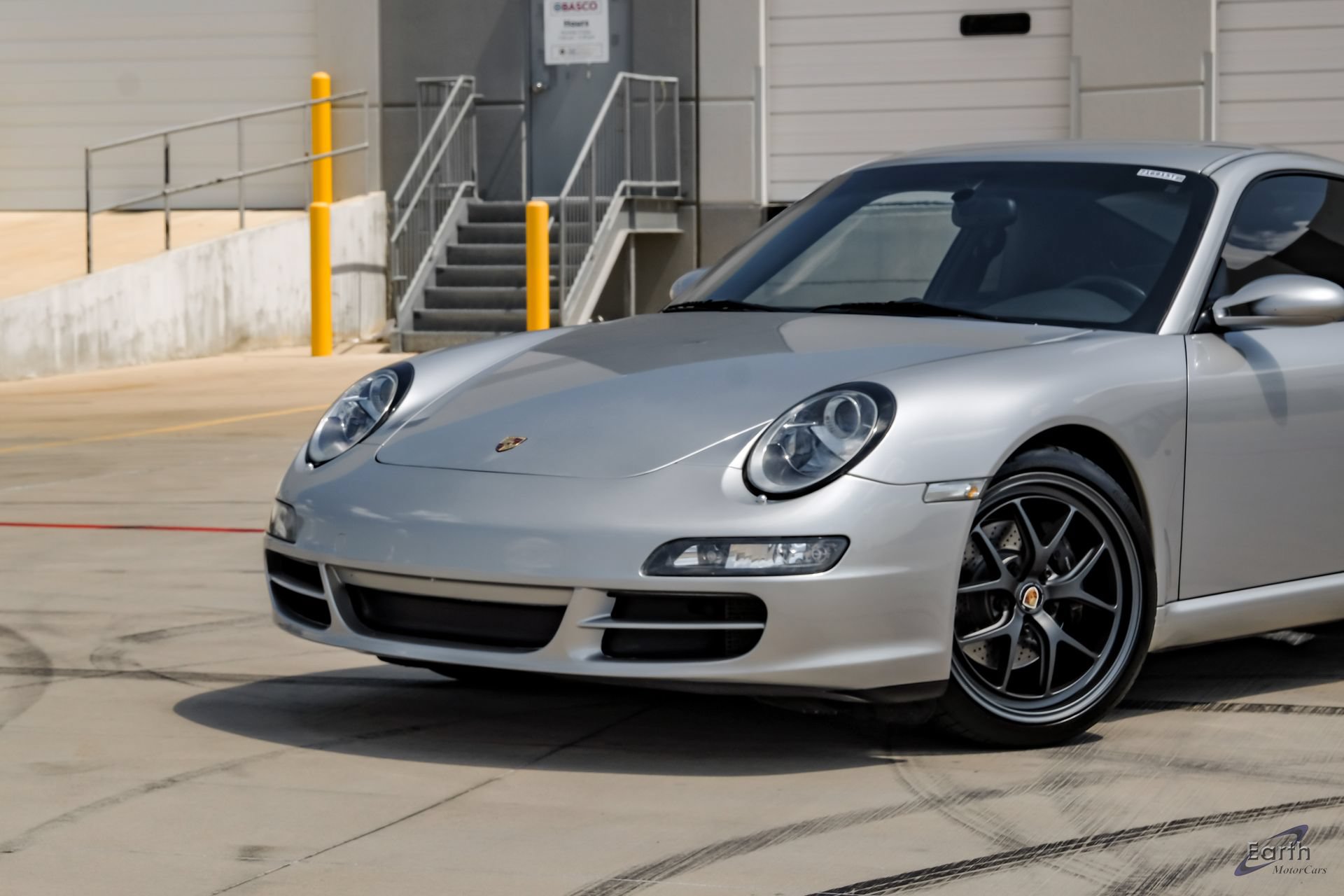 Used 2006 Porsche 911 Carrera 4 AWD/4WD image 6