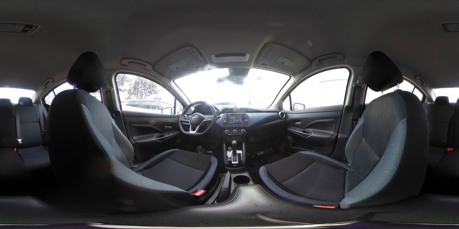 Used 2025 Nissan Versa SV FWD image 41