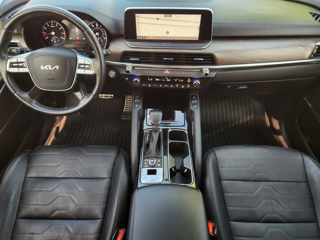 Certified 2022 Kia Telluride SX w/ SX Prestige Package image 5