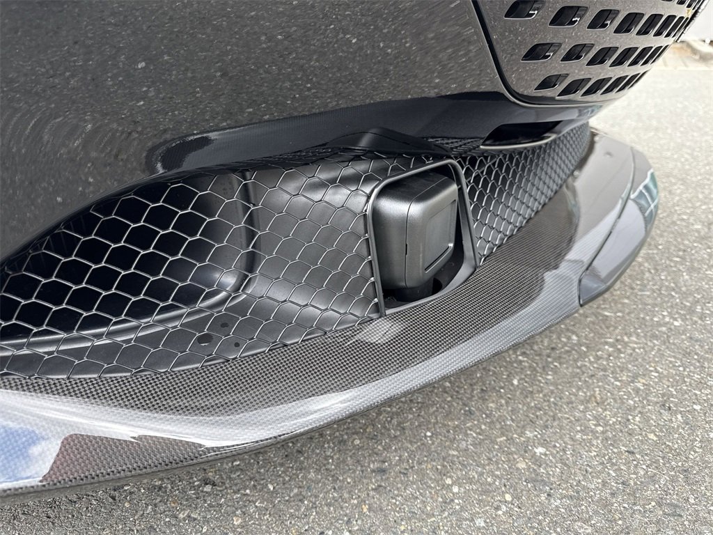 Used 2025 Ferrari Roma Spider image 31