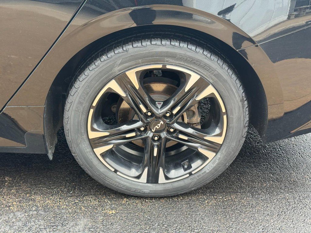 Used 2022 Kia K5 GT-Line w/ GT-Line Awd Premium Package image 9