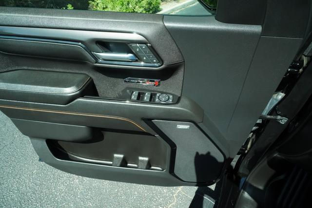 Used 2023 GMC Sierra 1500 AT4 w/ AT4 Premium Package image 16