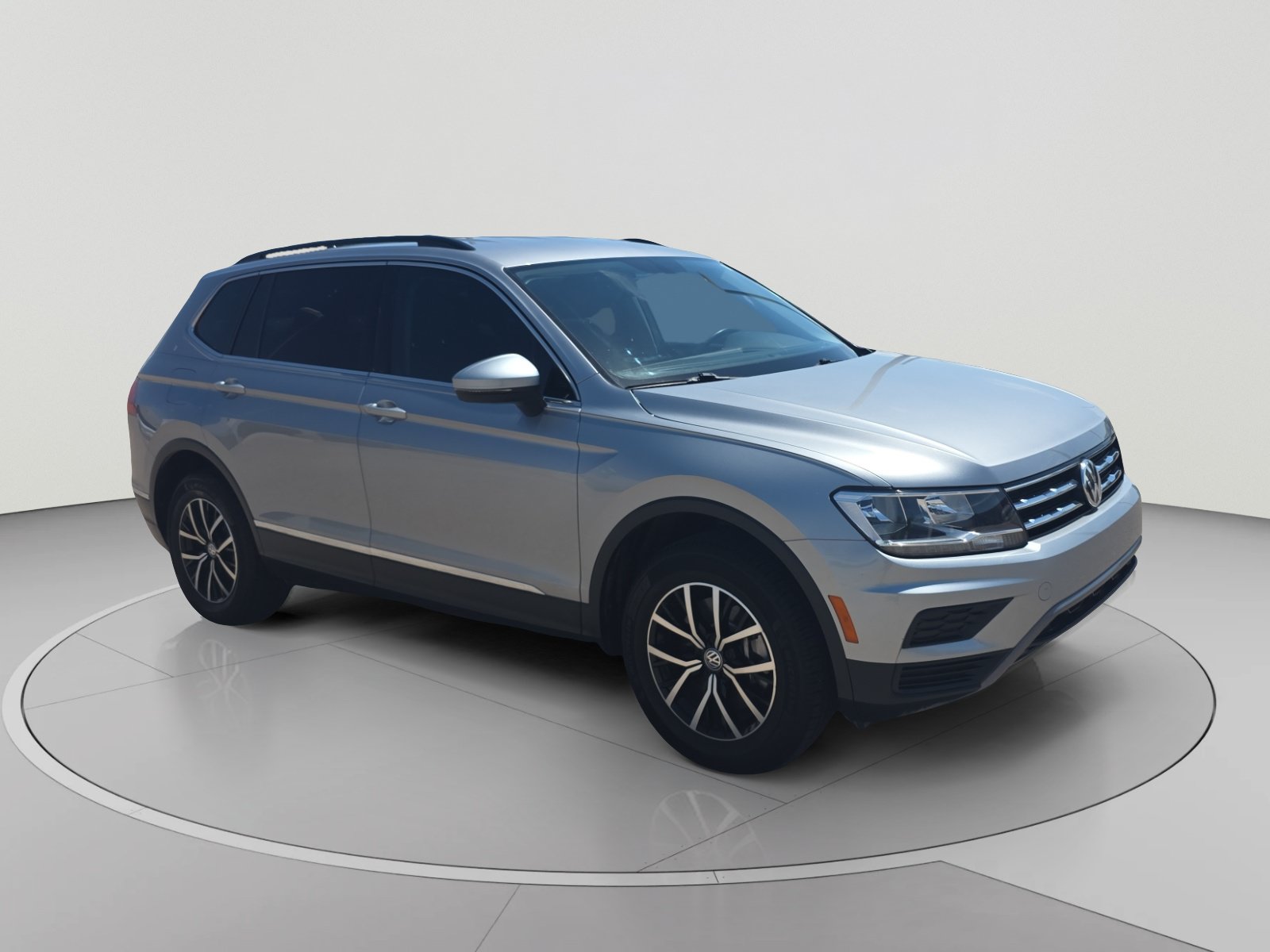 Used 2021 Volkswagen Tiguan SE FWD image 7